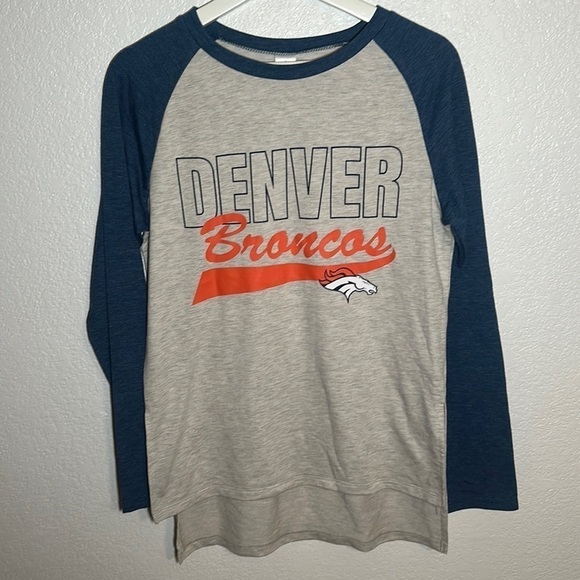NFL Denver Broncos Long Sleeve Side Split Tee Size Large - Picture 1 of 8